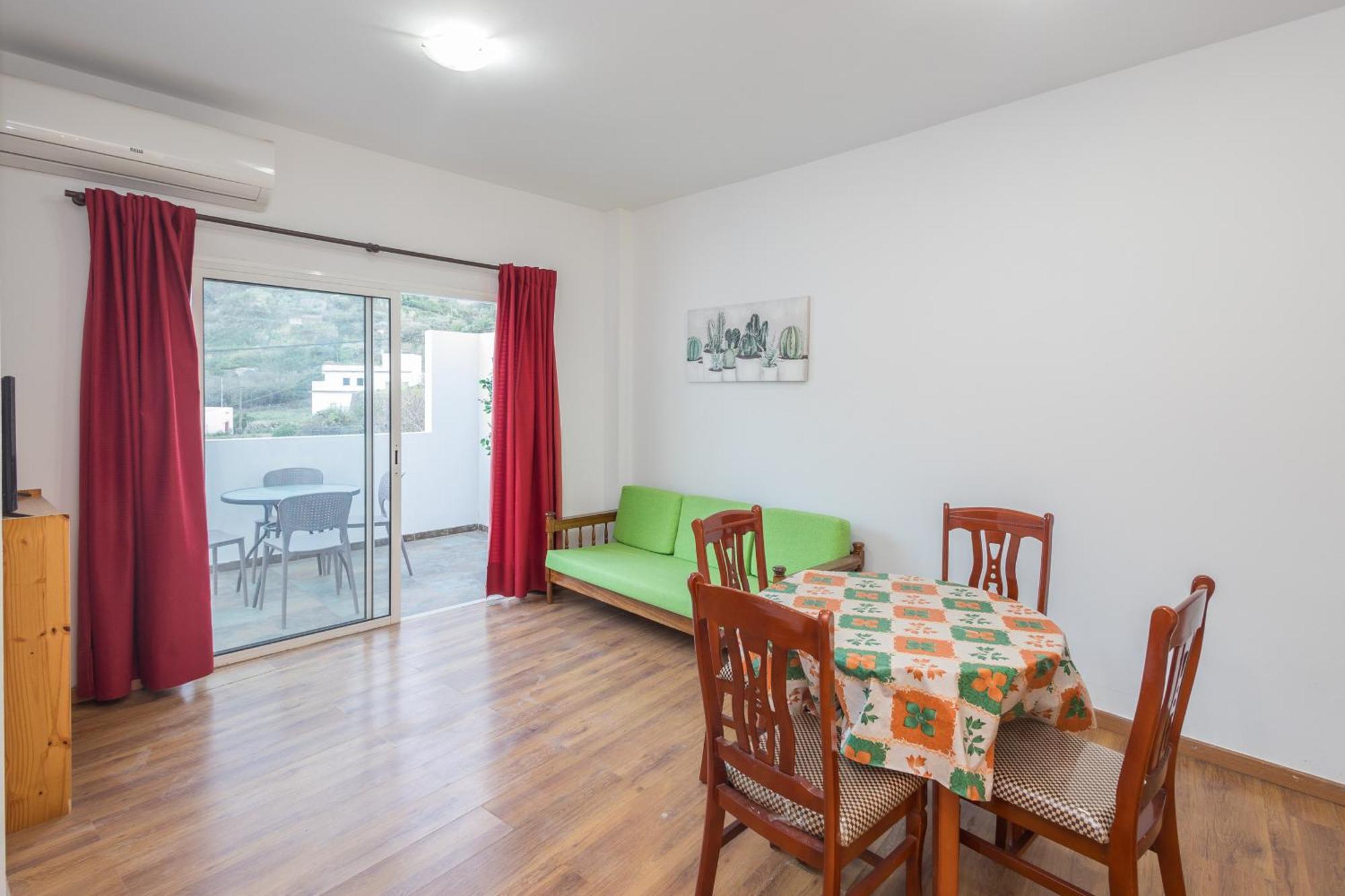 Balcon De La Mina Suites - Aircon And Terrace With Views Vega de San Mateo Luaran gambar