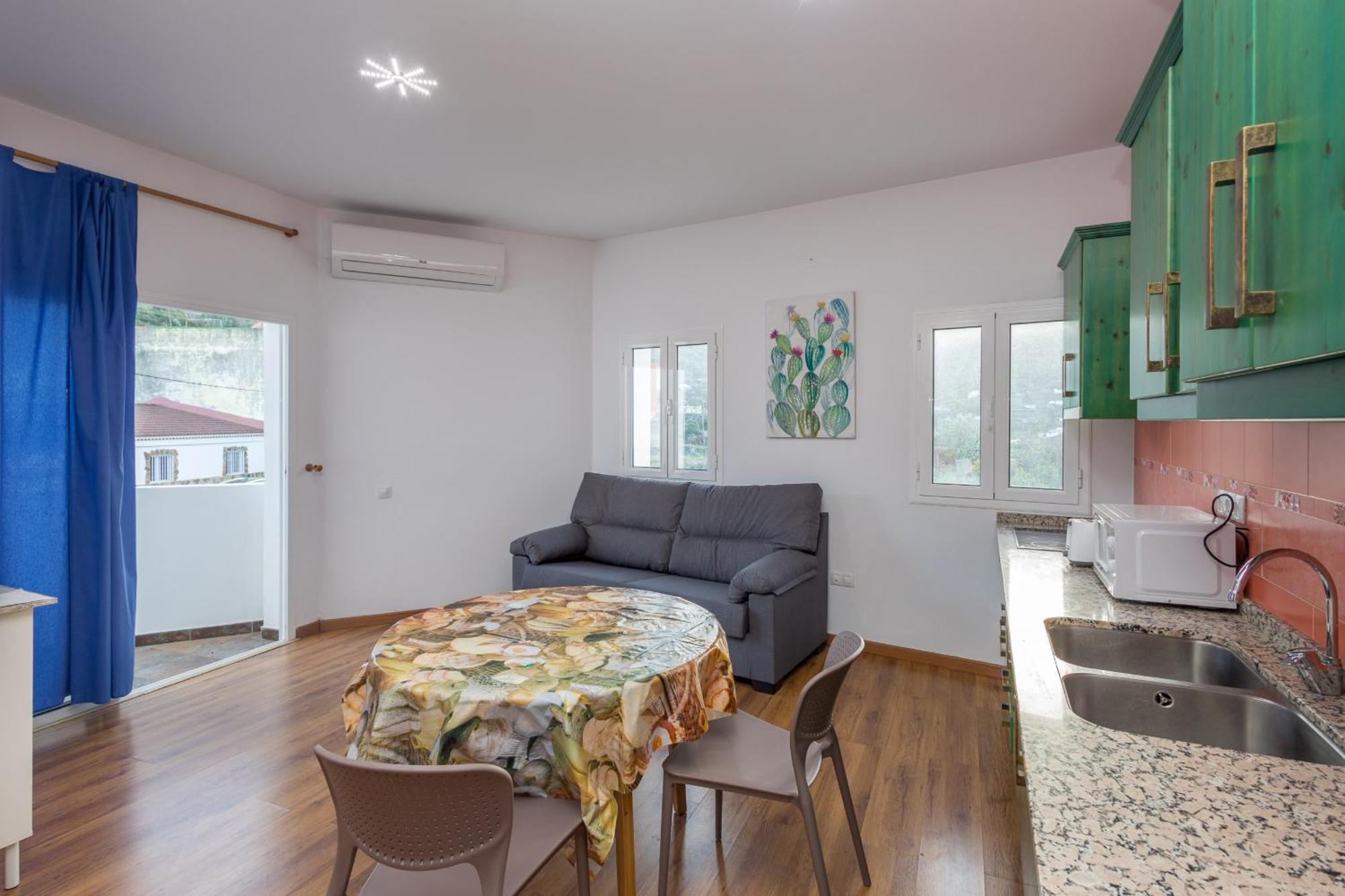 Balcon De La Mina Suites - Aircon And Terrace With Views Vega de San Mateo Luaran gambar